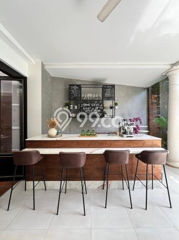 Rumah Elit Modern Tanpa Renovasi di Bintaro Tangerang Selatan Rumah Elit Modern Tanpa Renovasi di Bintaro Tangerang Selatan