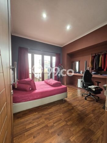 Hunian Mewah Siap Huni LT 650m2 di Cipayung, Jakarta Timur Hunian Mewah Siap Huni LT 650m2 di Cipayung, Jakarta Timur
