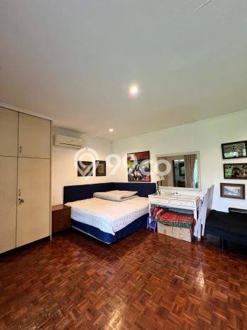 Jual Rumah Mewah Elegan Dengan View Cantik di Kemang, Jakarta Selatan Jual Rumah Mewah Elegan Dengan View Cantik di Kemang, Jakarta Selatan