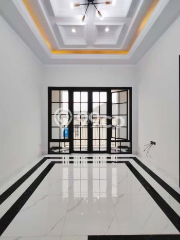 For Sale Rumah 3 Kamar Lokasi Ideal Bagus dan Strategis di Jagakarsa For Sale Rumah 3 Kamar Lokasi Ideal Bagus dan Strategis di Jagakarsa