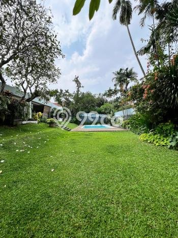 Jual Rumah Mewah Elegan Dengan View Cantik di Kemang, Jakarta Selatan Jual Rumah Mewah Elegan Dengan View Cantik di Kemang, Jakarta Selatan