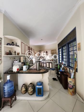Rumah Elit Modern Siap Huni di Pondok Bambu Jakarta Timur Rumah Elit Modern Siap Huni di Pondok Bambu Jakarta Timur