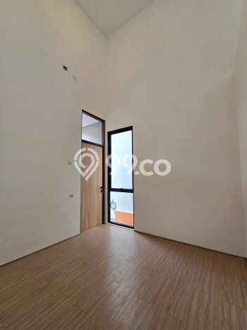 Rumah Eksklusif Dijual LT 102m2 di Duren Sawit, Jakarta Timur Rumah Eksklusif Dijual LT 102m2 di Duren Sawit, Jakarta Timur