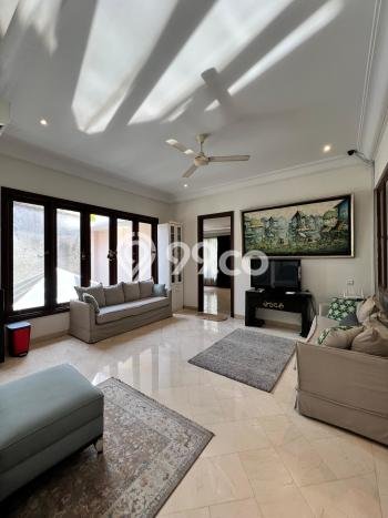 Rumah Elit Modern Tanpa Renovasi di Bintaro Tangerang Selatan Rumah Elit Modern Tanpa Renovasi di Bintaro Tangerang Selatan