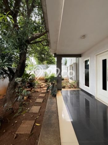 Hunian Mewah LB 390m2 Siap Huni Desain Elegan di Kemang, Jakarta Selatan Hunian Mewah LB 390m2 Siap Huni Desain Elegan di Kemang, Jakarta Selatan