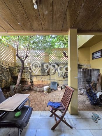 Rumah Elit Modern Tanpa Renovasi di Utan Kayu Jakarta Timur Rumah Elit Modern Tanpa Renovasi di Utan Kayu Jakarta Timur