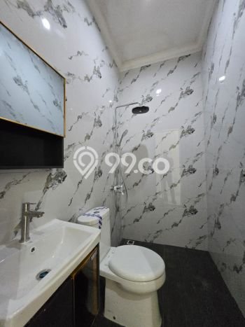 Rumah Luxury Modern Siap Huni di Pondok Bambu Jakarta Timur Rumah Luxury Modern Siap Huni di Pondok Bambu Jakarta Timur