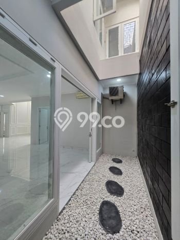 Hunian Eksklusif Siap Huni LT 264m2 di Tebet, Jakarta Selatan Hunian Eksklusif Siap Huni LT 264m2 di Tebet, Jakarta Selatan