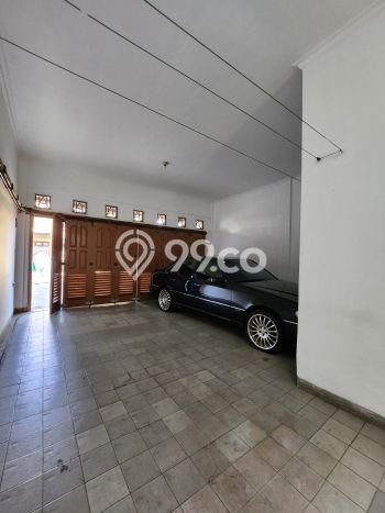 Rumah Elit Modern Siap Huni di Pondok Kelapa Jakarta Timur Rumah Elit Modern Siap Huni di Pondok Kelapa Jakarta Timur
