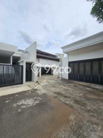 Dijual! Komersial di Senopati Jakarta Selatan LT 382m2 / LB 500m2 Kawasan Strategis Dijual! Komersial di Senopati Jakarta Selatan LT 382m2 / LB 500m2 Kawasan Strategis