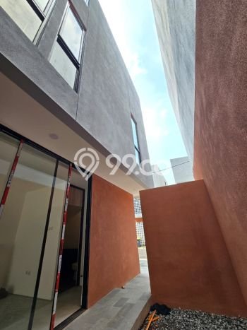 Jual Rumah Modern 3 KT di Pondok Kelapa, Jakarta Timur Jual Rumah Modern 3 KT di Pondok Kelapa, Jakarta Timur