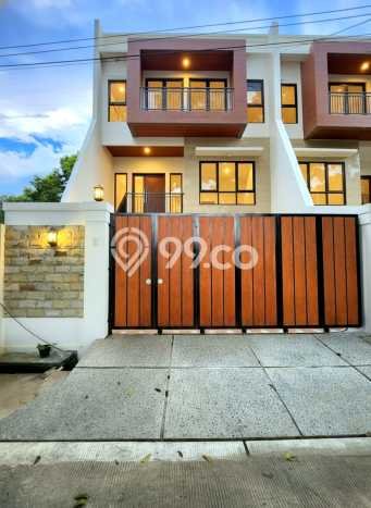 Jual Rumah Luas Elegan Dengan View Eksklusif di Ragunan, Jakarta Selatan Jual Rumah Luas Elegan Dengan View Eksklusif di Ragunan, Jakarta Selatan
