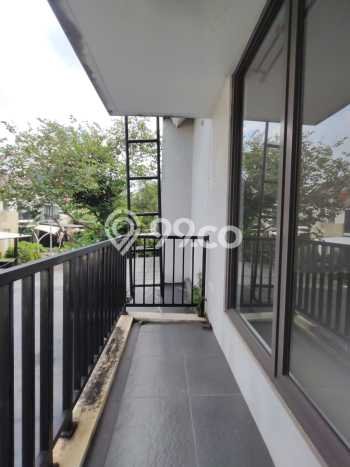 DIJUAL CEPAT! Rumah Asri di Ciracas, Jakarta Timur, LT 105m2m² Bangunan 120m2m² Bisa Nego! DIJUAL CEPAT! Rumah Asri di Ciracas, Jakarta Timur, LT 105m2m² Bangunan 120m2m² Bisa Nego!