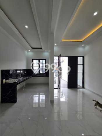 Rumah Luas Asri 3 KT Siap Huni di Cipinang Jakarta Timur Rumah Luas Asri 3 KT Siap Huni di Cipinang Jakarta Timur