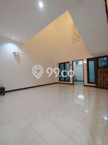 Rumah Premium 5 KT 4 KM di Kawasan Nyaman Ciracas, Jakarta Timur Rumah Premium 5 KT 4 KM di Kawasan Nyaman Ciracas, Jakarta Timur