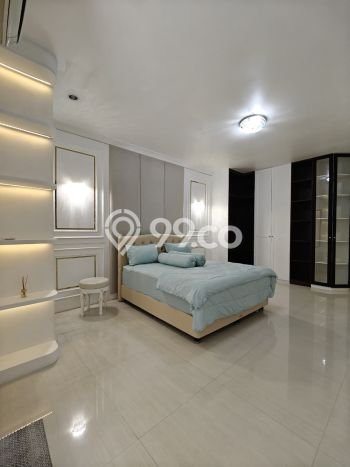 Dijual Rumah Premium dengan Fasilitas Sekitar Komplit di Duren Sawit, Jakarta Timur Dijual Rumah Premium dengan Fasilitas Sekitar Komplit di Duren Sawit, Jakarta Timur