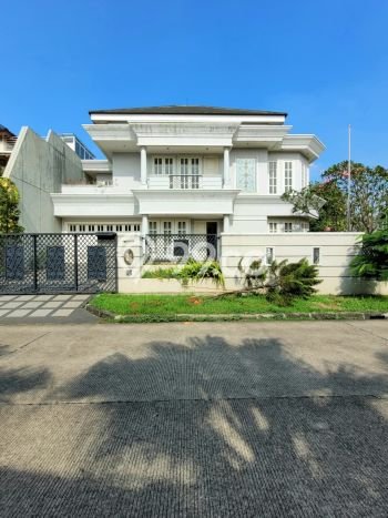 Dijual Rumah Premium dengan Fasilitas Sekitar Komplit di Bekasi Timur, Bekasi Dijual Rumah Premium dengan Fasilitas Sekitar Komplit di Bekasi Timur, Bekasi