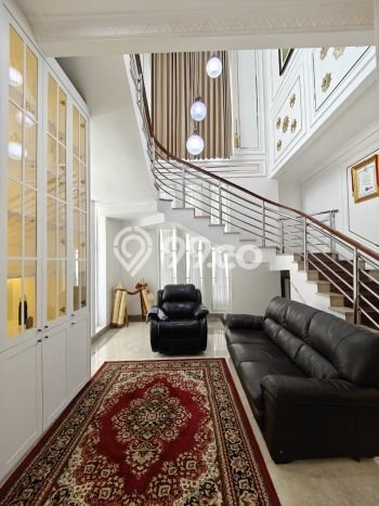 Dijual Rumah Premium dengan Fasilitas Sekitar Komplit di Duren Sawit, Jakarta Timur Dijual Rumah Premium dengan Fasilitas Sekitar Komplit di Duren Sawit, Jakarta Timur