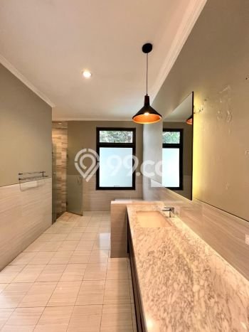 Rumah Elit Modern Tanpa Renovasi di Cipete Jakarta Selatan Rumah Elit Modern Tanpa Renovasi di Cipete Jakarta Selatan