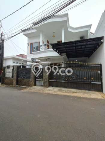 Rumah Premium 5 KT 4 KM di Kawasan Nyaman Ciracas, Jakarta Timur Rumah Premium 5 KT 4 KM di Kawasan Nyaman Ciracas, Jakarta Timur