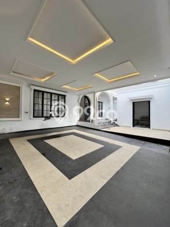 Dijual Rumah Mewah Megah Dengan View Eksklusif di Pondok Indah, Jakarta Selatan Dijual Rumah Mewah Megah Dengan View Eksklusif di Pondok Indah, Jakarta Selatan