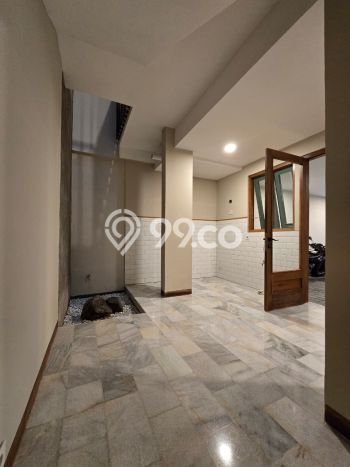 Rumah Elit Modern Tanpa Renovasi di Cipinang Jakarta Timur Rumah Elit Modern Tanpa Renovasi di Cipinang Jakarta Timur