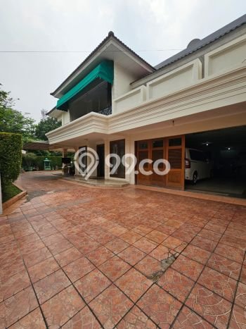Ready to Use! Premium House LT 810m2 Desain Elegan di Pondok Indah Ready to Use! Premium House LT 810m2 Desain Elegan di Pondok Indah