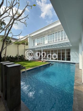 Dijual Rumah Mewah Elegan Dengan View Cantik di Kemang, Jakarta Selatan Dijual Rumah Mewah Elegan Dengan View Cantik di Kemang, Jakarta Selatan