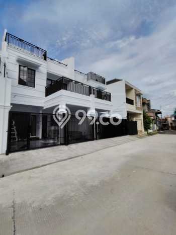 Rumah Minimalis 3 KT di Pondok Kelapa Jakarta Timur Unfurnished Rumah Minimalis 3 KT di Pondok Kelapa Jakarta Timur Unfurnished