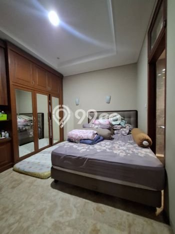 Hot Offer Hunian Premium Ideal dan Luas di Ciracas, Jakarta Timur Hot Offer Hunian Premium Ideal dan Luas di Ciracas, Jakarta Timur