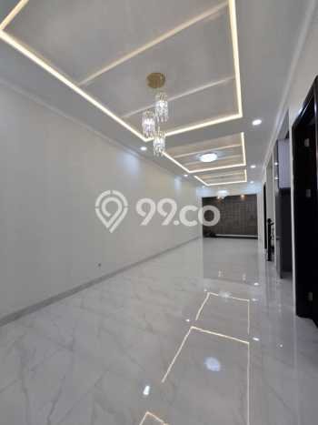 Jual Rumah Mewah Elegan Dengan View Cantik di Pondok Bambu, Jakarta Timur Jual Rumah Mewah Elegan Dengan View Cantik di Pondok Bambu, Jakarta Timur
