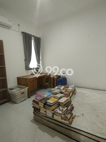 Investasi Menjanjikan LT 117m² Akses Dekat di Jantung Kota Pondok Bambu, Jakarta Timur Investasi Menjanjikan LT 117m² Akses Dekat di Jantung Kota Pondok Bambu, Jakarta Timur