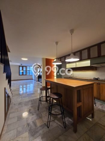 Rumah Elit Modern Tanpa Renovasi di Cipinang Jakarta Timur Rumah Elit Modern Tanpa Renovasi di Cipinang Jakarta Timur