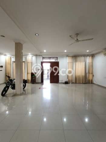 Dijual Rumah Luas Megah Dengan View Cantik di Cipinang, Jakarta Timur Dijual Rumah Luas Megah Dengan View Cantik di Cipinang, Jakarta Timur