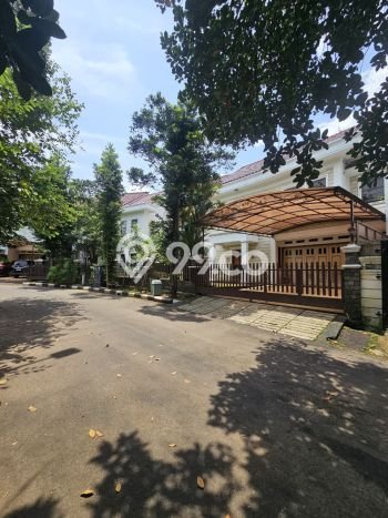 Siap Huni Hunian Elit 8 Kamar di Pesanggrahan Dekat ke Mana Saja Siap Huni Hunian Elit 8 Kamar di Pesanggrahan Dekat ke Mana Saja