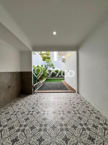 Hunian Eksklusif Siap Huni LT 515m2 di Cilandak, Jakarta Selatan Hunian Eksklusif Siap Huni LT 515m2 di Cilandak, Jakarta Selatan