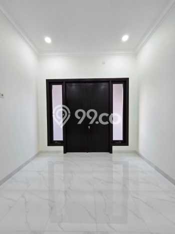 Jual Rumah Mewah Elegan Dengan View Cantik di Pondok Bambu, Jakarta Timur Jual Rumah Mewah Elegan Dengan View Cantik di Pondok Bambu, Jakarta Timur