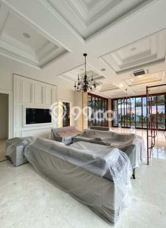 Hunian Elit LB 880m2 Siap Pakai Desain Elegan di Kemang, Jakarta Selatan Hunian Elit LB 880m2 Siap Pakai Desain Elegan di Kemang, Jakarta Selatan