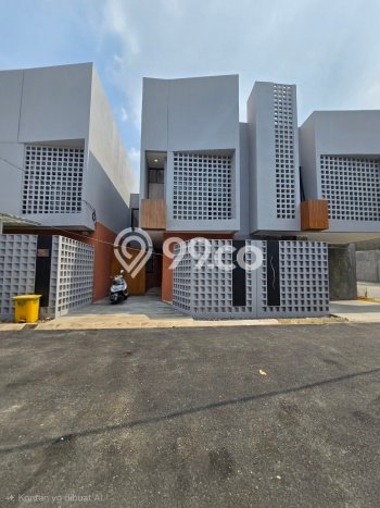 Rumah Eksklusif Dijual LT 102m2 di Duren Sawit, Jakarta Timur Rumah Eksklusif Dijual LT 102m2 di Duren Sawit, Jakarta Timur