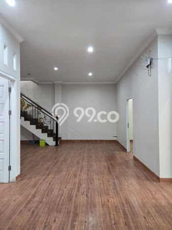 For Sale! Premium House LT 204m2 Desain Elegan di Cipinang For Sale! Premium House LT 204m2 Desain Elegan di Cipinang