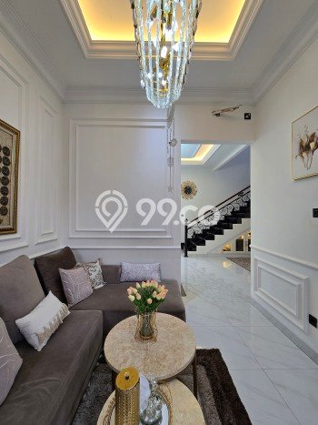 Jual Rumah Mewah Elegan Dengan View Eksklusif di Pondok Bambu, Jakarta Timur Jual Rumah Mewah Elegan Dengan View Eksklusif di Pondok Bambu, Jakarta Timur