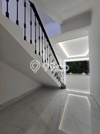 Dijual Rumah Premium dengan Fasilitas Sekitar Komplit di Cempaka Putih, Jakarta Pusat Dijual Rumah Premium dengan Fasilitas Sekitar Komplit di Cempaka Putih, Jakarta Pusat