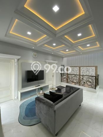 Jual Rumah Mewah Elegan Dengan View Cantik di Cilangkap, Jakarta Timur Jual Rumah Mewah Elegan Dengan View Cantik di Cilangkap, Jakarta Timur