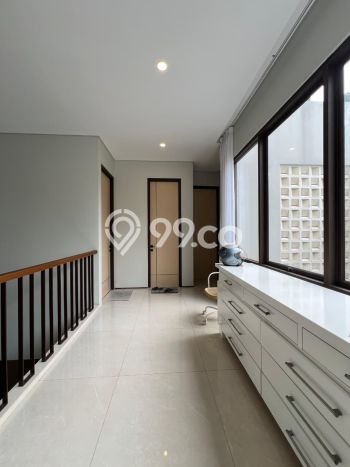 Siap Huni Rumah Mewah 4 Kamar di Cilandak Dekat ke Mana Saja Siap Huni Rumah Mewah 4 Kamar di Cilandak Dekat ke Mana Saja