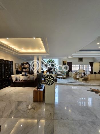 Rumah Luxury Modern Siap Huni di Kuningan Jakarta Selatan Rumah Luxury Modern Siap Huni di Kuningan Jakarta Selatan