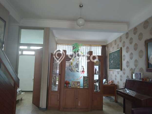 For Sale! Premium House LT 180m2 Desain Modern di Buah Batu For Sale! Premium House LT 180m2 Desain Modern di Buah Batu