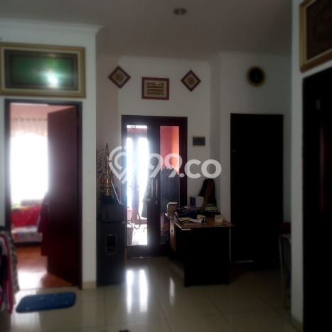 For Sale! Luxury House LT 187m2 Desain Elegan di Surya Sumantri For Sale! Luxury House LT 187m2 Desain Elegan di Surya Sumantri