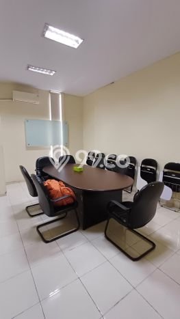 POTENSI BESAR! Ruko di Garuda, Luas 184m², Lokasi Jalan Utama POTENSI BESAR! Ruko di Garuda, Luas 184m², Lokasi Jalan Utama