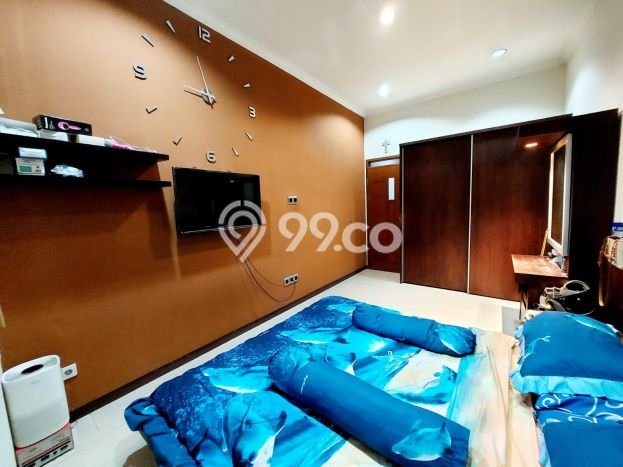 Dijual! Ruko di Tegalega Bandung LT 161m2 / LB 480m2 Kawasan Bisnis Dijual! Ruko di Tegalega Bandung LT 161m2 / LB 480m2 Kawasan Bisnis