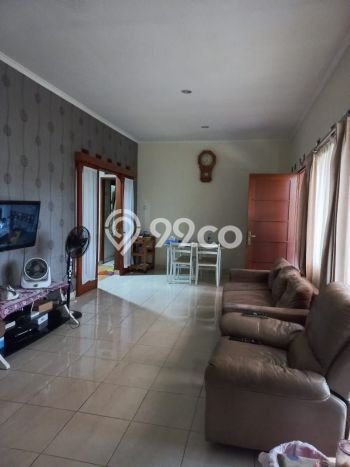 Dijual Hunian Rumah Terawat 3 Kamar di Cicaheum, Bandung Dijual Hunian Rumah Terawat 3 Kamar di Cicaheum, Bandung